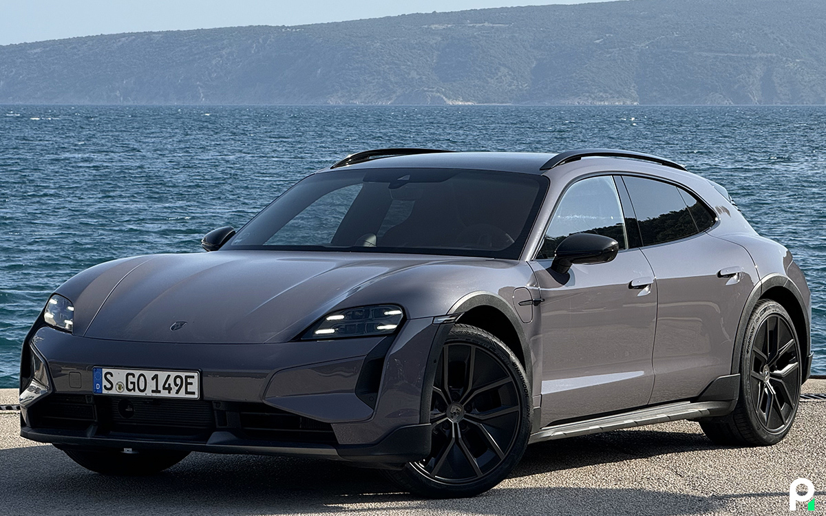 Porsche Taycan 2025