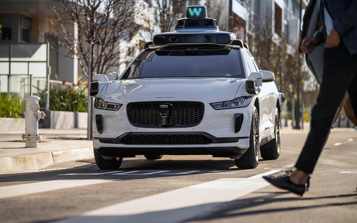 voiture autonome waymo